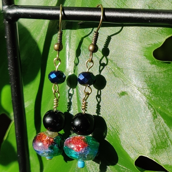Handmade Earrings with Beautiful Glass Beads - Picture 4 of 9
